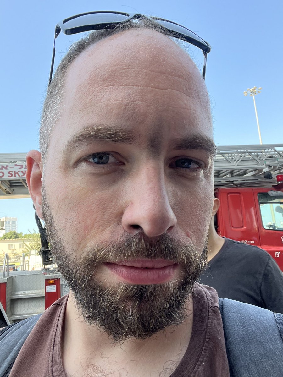 Omer van Kloeten tweet media