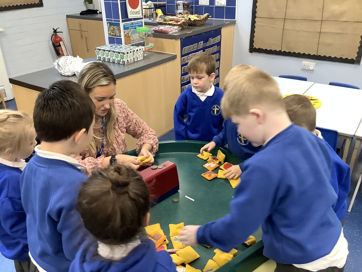 maths_STOL's tweet photo. Our reception children had lots of fun during our Maths Party day @teresaoflisieux https://t.co/6RQ1tYwhd5