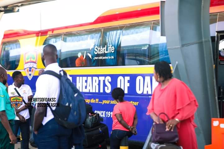 Yiribafoot's tweet photo. Coupe de la Confédération CAF / Tour préliminaire
Direction Bamako pour le Heart of OAK du Ghana pour le compte du match aller du 2e tour Préliminaire.
#AS_Real - #Heart_OAK, c'est ce samedi 08 octobre 2022 au Stade du 26 mars.
Media Partner N°1 du Football https://t.co/h7ySShpcUO