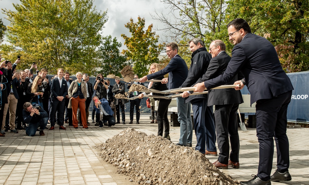 TUM Hyperloop tweet media