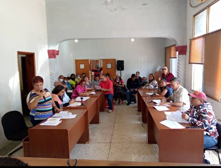 #05 OCT... Se Realizó la Sesión # 014 dónde fueron Aprobadas Dos Ordenanzas de gran Importancia para nuestro Pueblo. La primera de ellas ordenanza cultural para la preservación de nuestra Dulceria Criolla y la Segunda sobre la Tenencia de la Tierra Urbanas y Periurbanas..