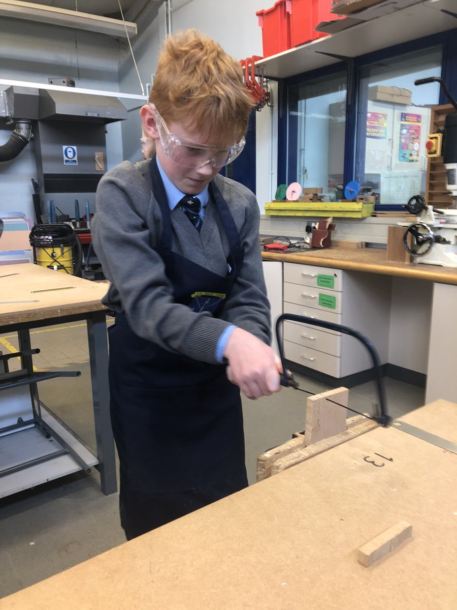 SLGTechnology's tweet photo. @SLGBallymena @LandTstlouis Year 8 pupils #Prepareforlearning #SLGTEEP while practice cutting MDF with the Coping Saw https://t.co/AKmZdoKA80