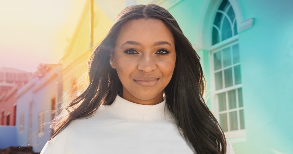 texxandthecity's tweet photo. Capetonian viral TikTok singer #WhitneyApril signs with PJ Morton's management team, releases new single: https://t.co/Rc5ZKHj2RQ https://t.co/TrEezkUIlF