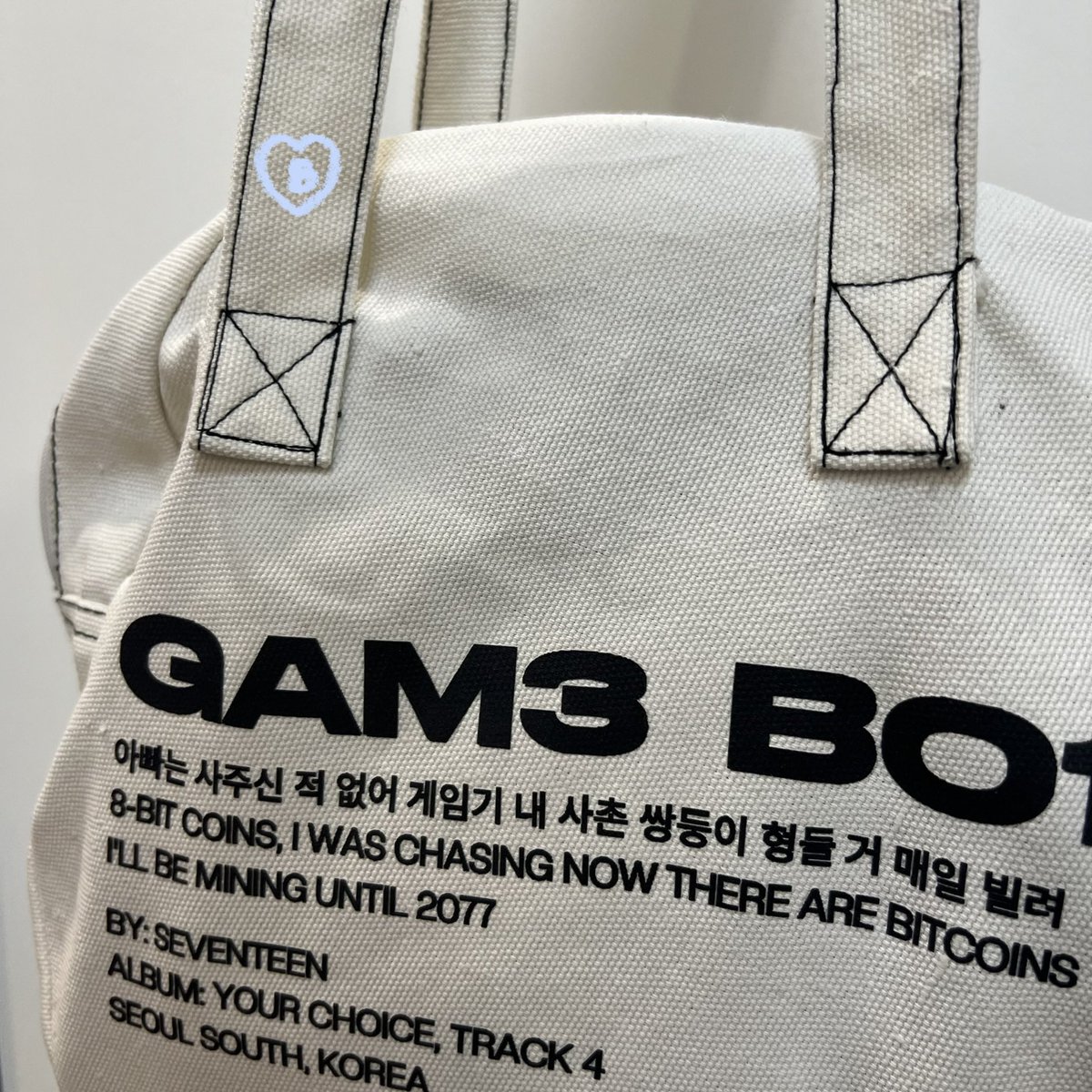 dolllkei's tweet photo. 🎧 . . . mail .ᐟ
— ( @jetaimeysl • #jetaimeyslproofs )
bagged another concert essential !! thank u sm for packing this so well. the quality is amazing and i can't wait to use it for bets ♡ to more transacs with u
#8mails https://t.co/dIUeUUx54a