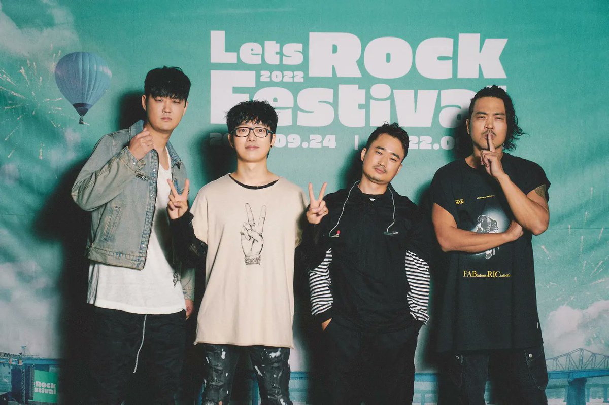 하현우-ha hyun woo (@guckkasten_v) on Twitter photo 