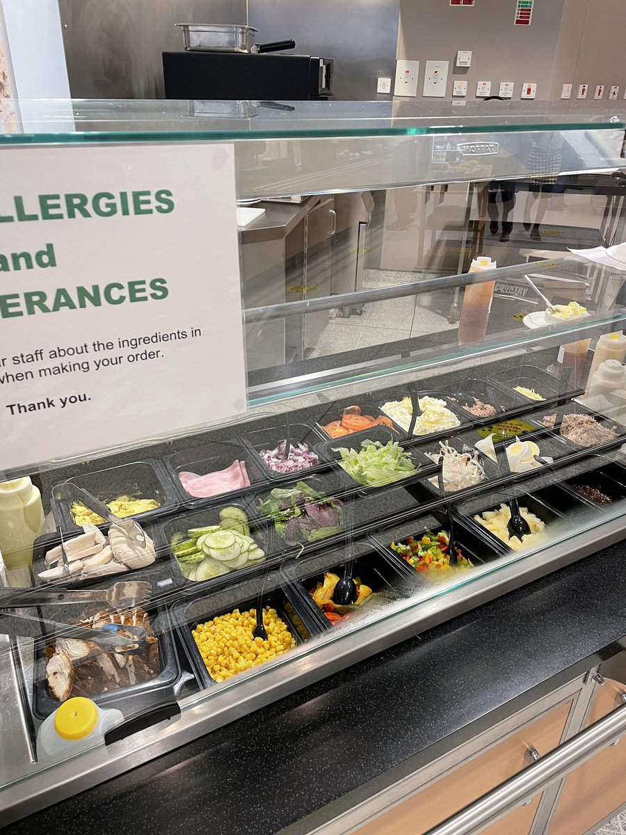 jillstewart_RD's tweet photo. Checking out the great healthy options available for lunch today in Loughview Restaurant @NHSCTrust
Great to see the new Nutritional Standards in action with so many lovely choices for staff and visitors #improvinghealth #nutritionalstandards @publichealthni https://t.co/EW0ZXlprv8