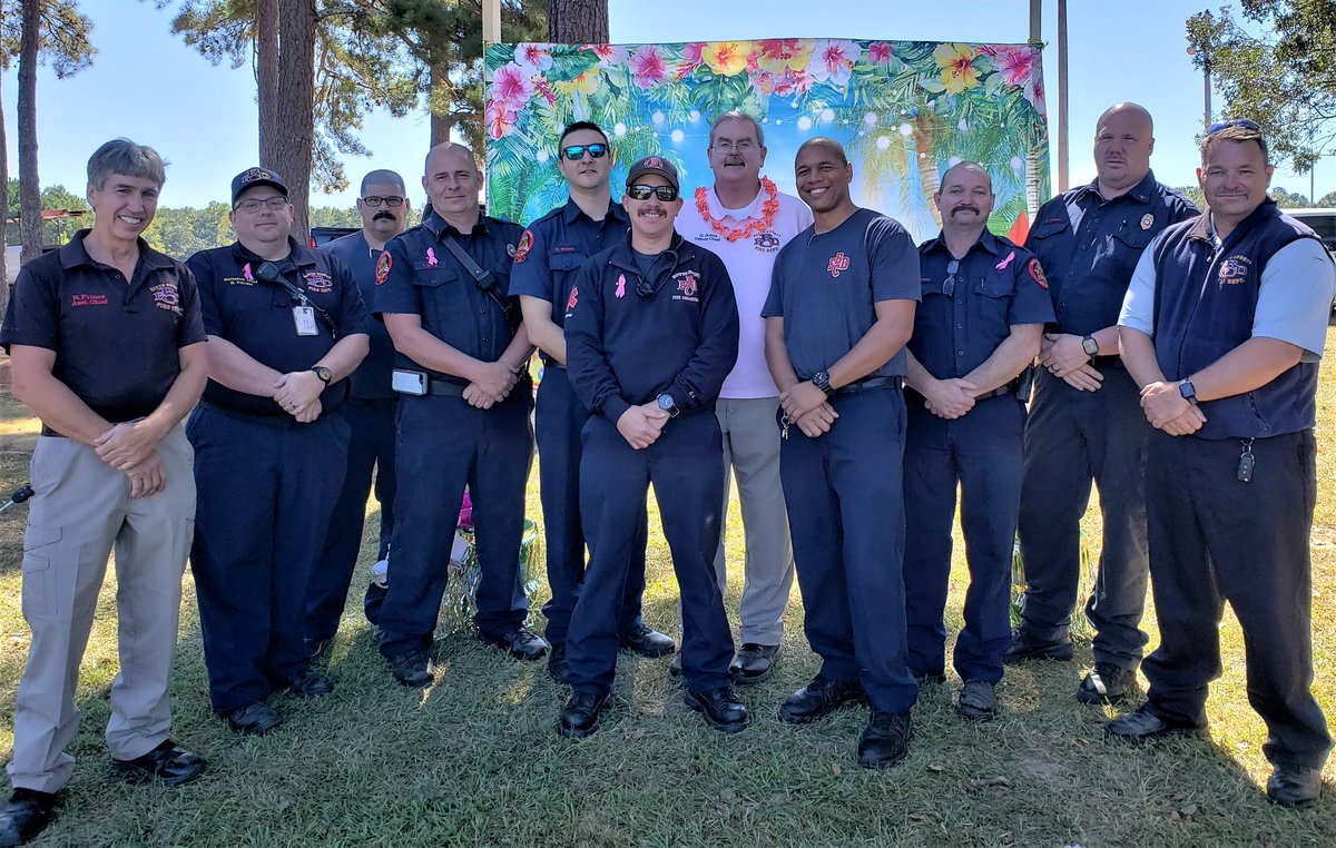 ButtsCoFireDept's tweet photo. We had a great turnout yesterday at the annual county employee cookout and fundraiser for #BreastCancerAwarenessMonth 

Thanks to everyone who supported this great cause! https://t.co/CX4tviUktq