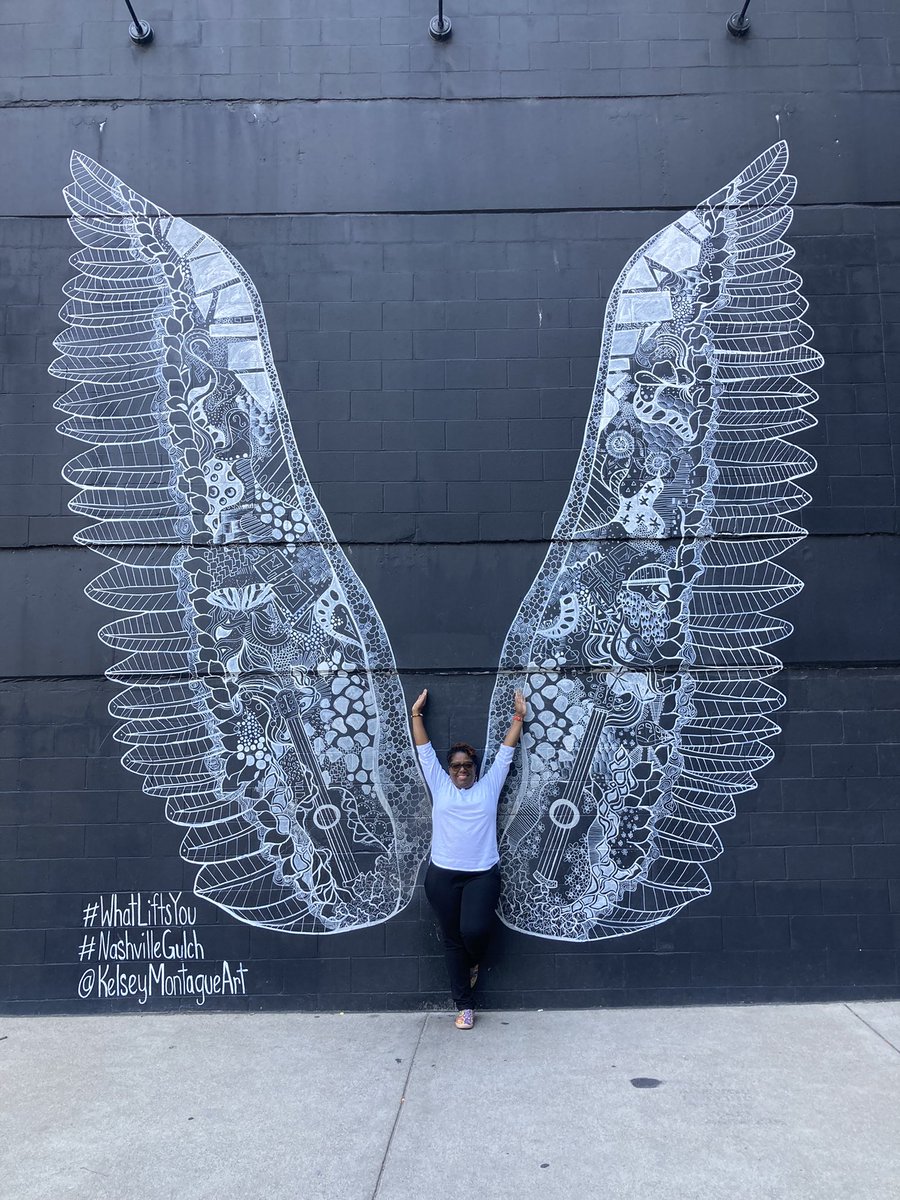 JAA429's tweet photo. Currently what lifts me is traveling the 50 states to learn how other Americans are living. #WhatLiftsYou https://t.co/uYUlqokjQK