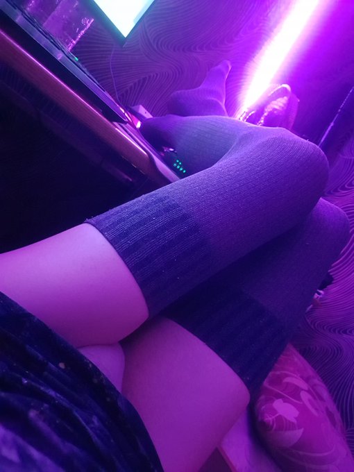 Incredibly sad and lonely, nothing good happens?
#trans #sissy #tgirl #shemale #ladyboy #femboy #crossdresser