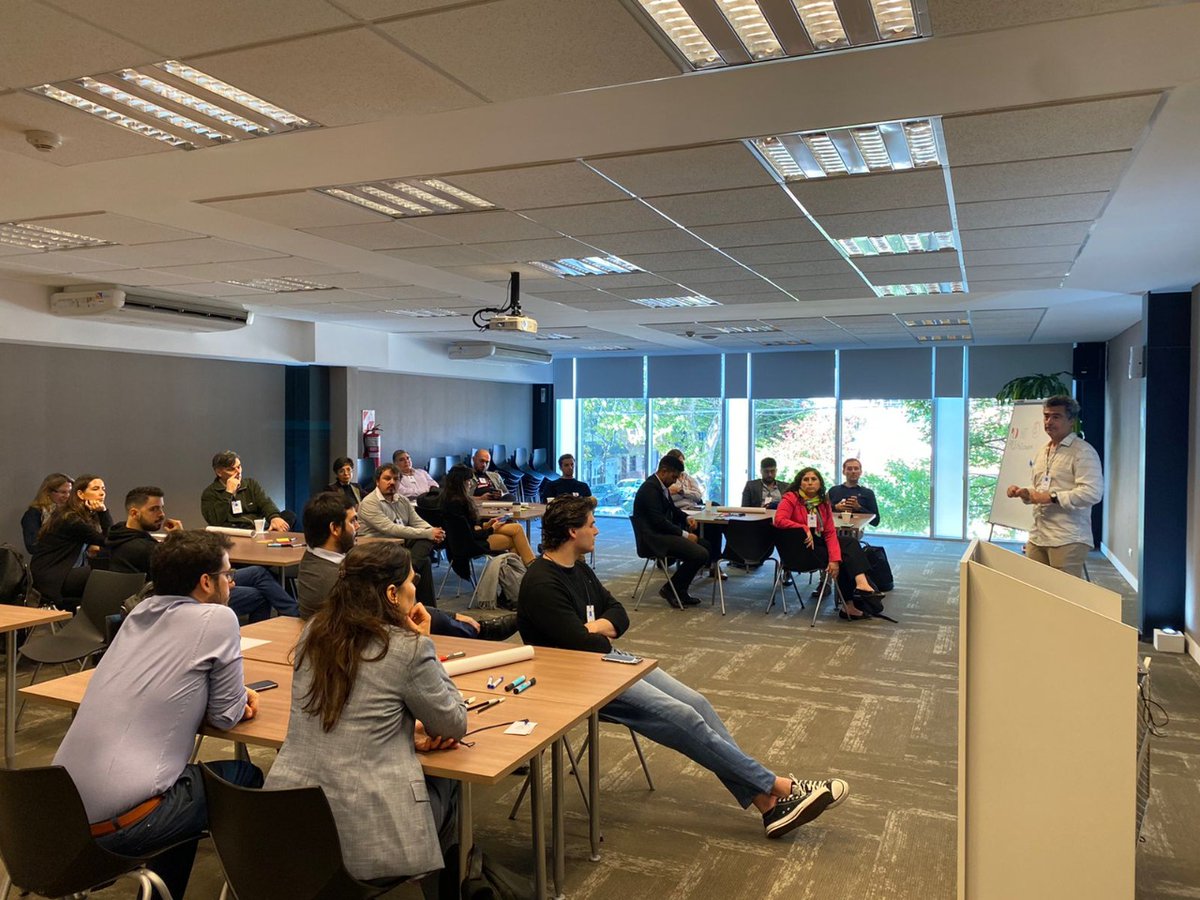 CessiArgenTIna's tweet photo. Lanzamos CESSI Conecta! Un espacio que permitirá seguir fortaleciendo una red de trabajo entre las empresas, el Estado y el entramado productivo para lograr los objetivos de #SaaF y seguir dando + oportunidades en nuestra industria a personas de todo el país
#YoProgramoEnMiCiudad https://t.co/MkQzWRsRNl