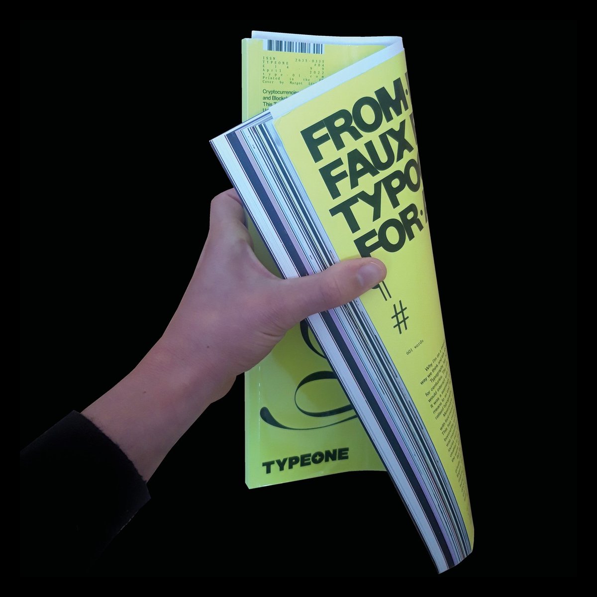 type01_'s tweet photo. Beautiful shots of the font Directory in TYPEONE Magazine issue #04 — featuring 40 typefaces designed by women and non-binary folk 🔥
📷 @mathilde_quentin_
https://t.co/9qsOttSmaA
#type01 #typeonemag #type #graphicdesign #typedesigners #woman #typefaces #typeonemagazine https://t.co/Kz4fK0GvPd