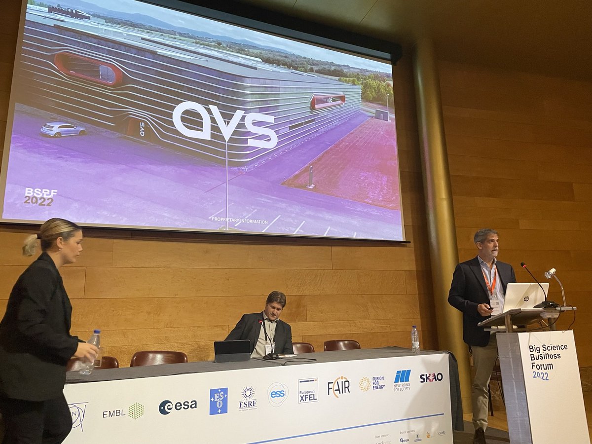 SMEs are good suppliers for Big sciende as deep technological insight and flexible <a href="/BigScienceDK/">BigScience.dk</a> @torbenEkvall fra @Mark &amp;Wedel er på podiet