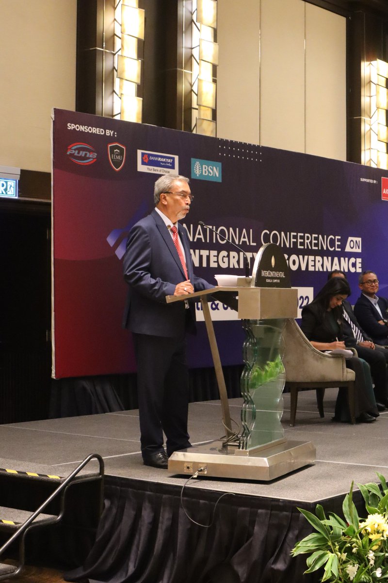 elmu_university's tweet photo. Our Group CEO presenting elaborate insights on the topics of Corruption, Integrity and Education with panelists during the ADFIM Conference.
#elmugroup #lawenforcement #education #anticorruption #adfim https://t.co/nFJjvnarBp