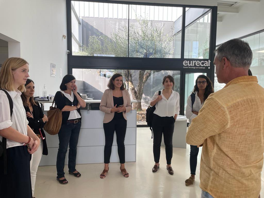 UResilienceHub's tweet photo. The beginning of the cycle of workshops for building local capacity in #TerresdelEbre, included field visits to @CRClimatica & @FabFndn.
An exciting way to start activating the network of stakeholders that will help Terres de l’Ebre #MoveToResilience
https://t.co/ekzuJMunf4 https://t.co/hCRbpjCqH9