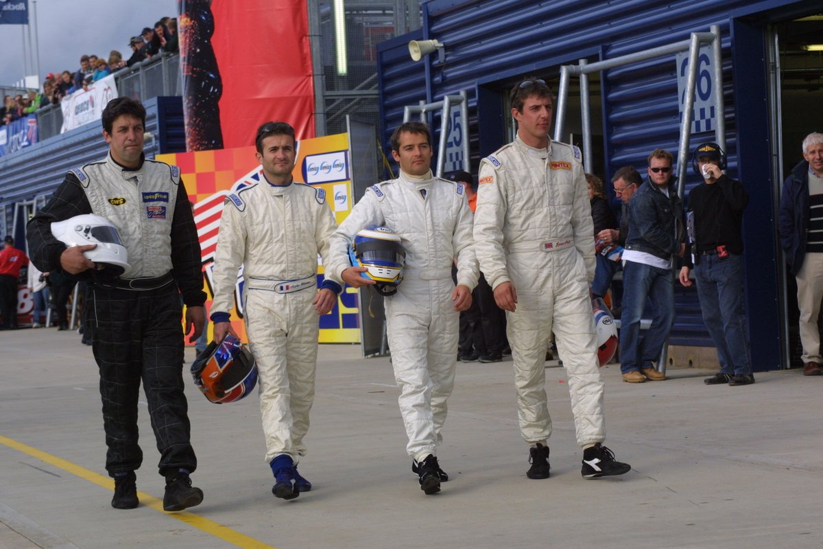 AscarRacing's tweet photo. Heading into the #ASCAR championship finale the title race was between these four. October 6th 2002.
1β£ #KelvinBurt - 2220 Points
2β£ #ColinWhite - 2215
3β£ #NicMinassian - 2167
4β£ #JasonPlato - 2161
πΈ Mark Coull
#rockingham #ascarracing #rockinghammotorspeedway #OnThisDay https://t.co/NsZy8qq7LO