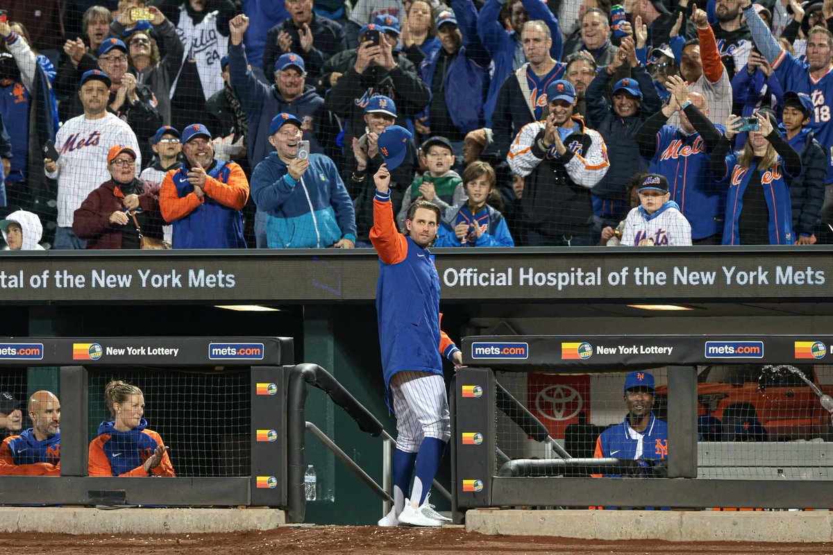 Metsmerized's tweet photo. Remember that time Jeff McNeil led all of MLB with a .326 batting average. https://t.co/oyP7QSveAi