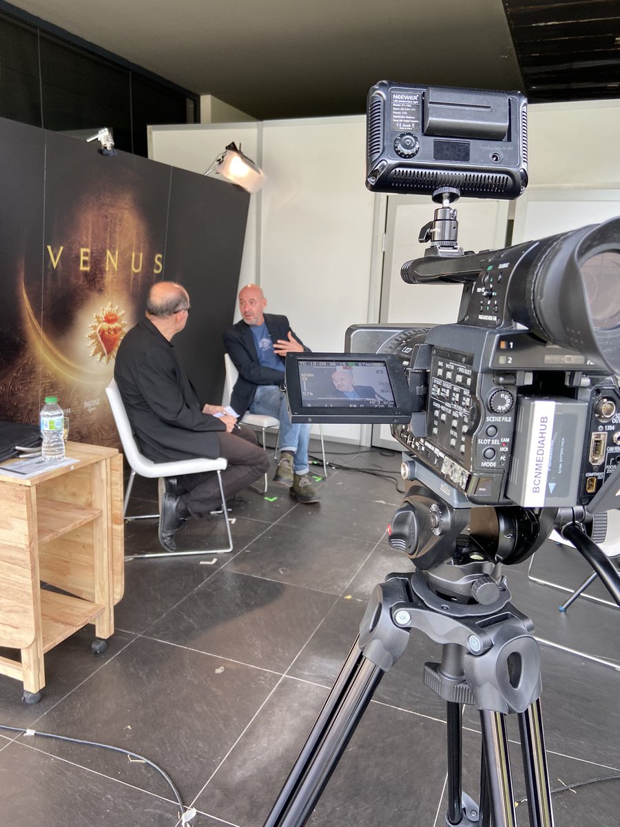 MarcCGriso's tweet photo. Presentación de ‘Venus’ de Jaume Balagueró y Ester Expósito en @sitgesfestival #madebyUrban #beUrban https://t.co/l1maOuZgWk