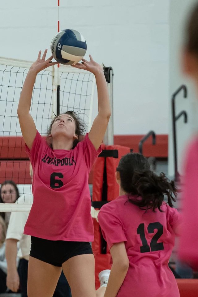 AddieTantonVB's tweet image. Thanks @syracusedotcom for the great pictures.  #BreastCancerAwarenessMonth #volleyball #liverpoolvolleyball