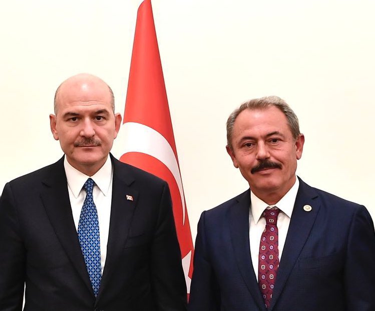 Şahin TİN (@sahin_tin) on Twitter photo İçişleri Bakanımız Sn. <a href="/suleymansoylu/">Süleyman Soylu</a> ile görüşmemizde Acıpayamlı hemşehrilerimizin heyecanla beklediği yatırımı netleştirdik. #Acıpayam ilçe meydanına Kaymakamlık ve belediye binası, başka bir alanda ise emniyet binası yapımını 2023 yılında hayata geçiriyoruz. Hayırlı olsun. İçişleri Bakanımız Sn. <a href="/suleymansoylu/">Süleyman Soylu</a> ile görüşmemizde Acıpayamlı hemşehrilerimizin heyecanla beklediği yatırımı netleştirdik. #Acıpayam ilçe meydanına Kaymakamlık ve belediye binası, başka bir alanda ise emniyet binası yapımını 2023 yılında hayata geçiriyoruz. Hayırlı olsun.