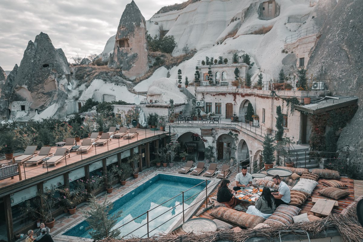 LocalCaveHouse's tweet image. #BreakfastClub