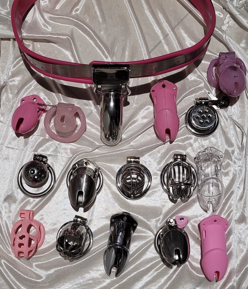 MissCARO55's tweet photo. Will you like to try Chastity cage on?
If your answer is yes REBLOG and DM
@MissCARO55 https://t.co/1rFdZOoc3e