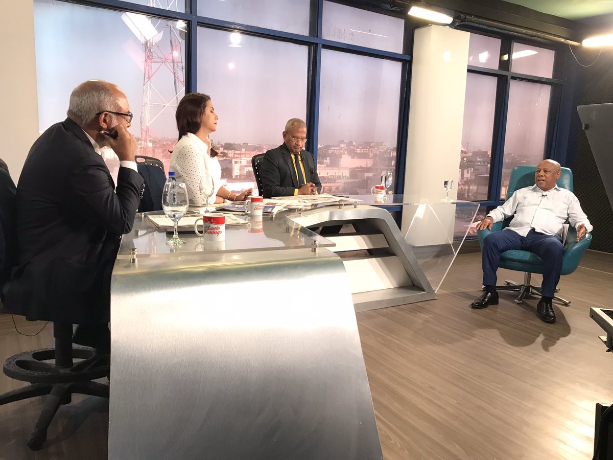 Matinal5's tweet image. Ahora en el aire conversamos con Guillermo García director del Instituto Agrario Dominicano @IADRD sintonízanos por @TelemicroHD