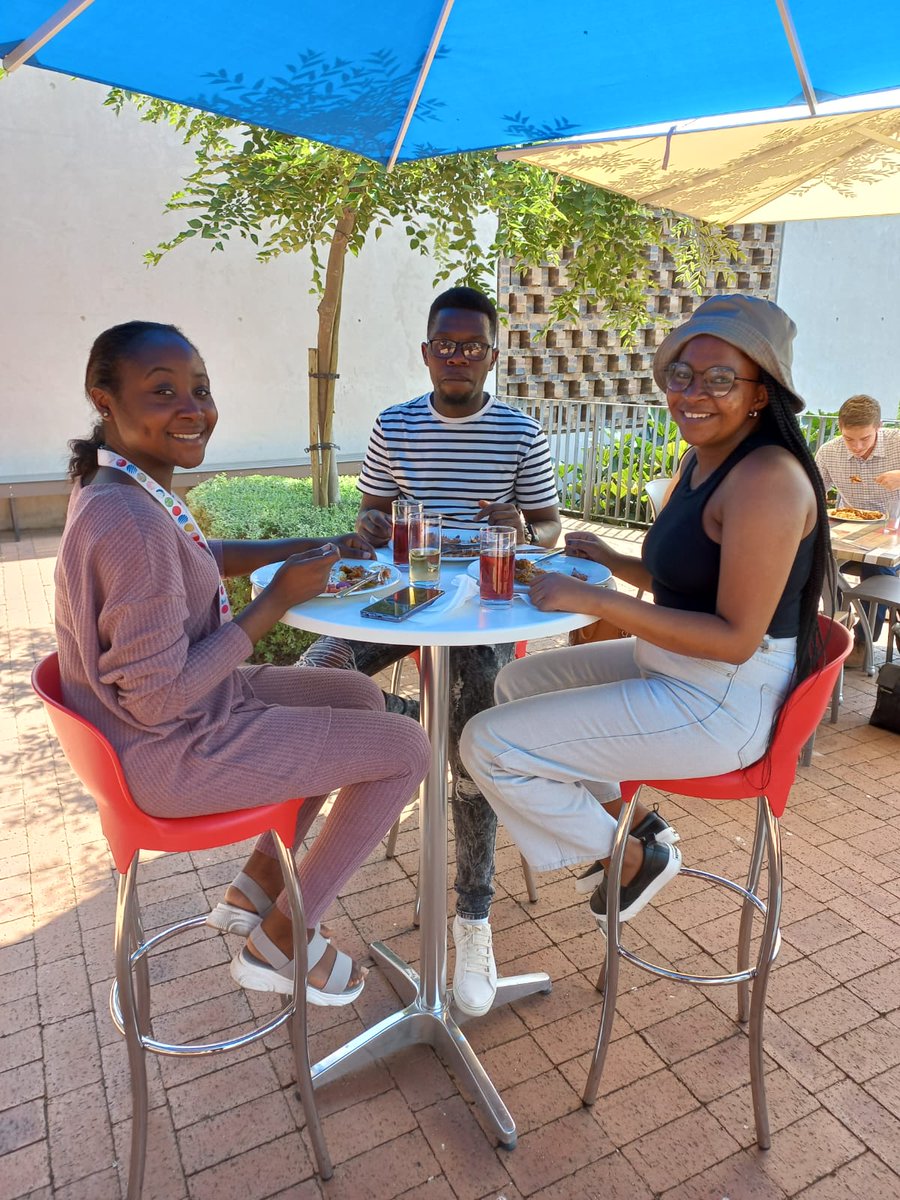 SAAFoSTofficial's tweet image. SAAFoST expert workshop at Future Africa Campus, University of Pretoria. We had a nice lunch and used the time to network! #saafostconnect #thursdayvibes #expertworkshop #foodies