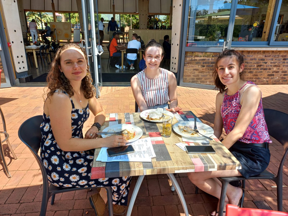 SAAFoSTofficial's tweet image. SAAFoST expert workshop at Future Africa Campus, University of Pretoria. We had a nice lunch and used the time to network! #saafostconnect #thursdayvibes #expertworkshop #foodies