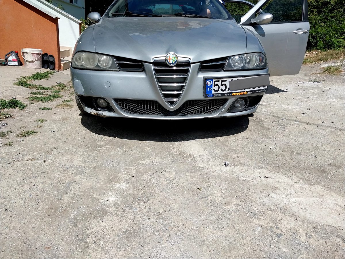 Alfacı tanıdığı olan var mı 156 mk2 2006 model tampon bulam lazım