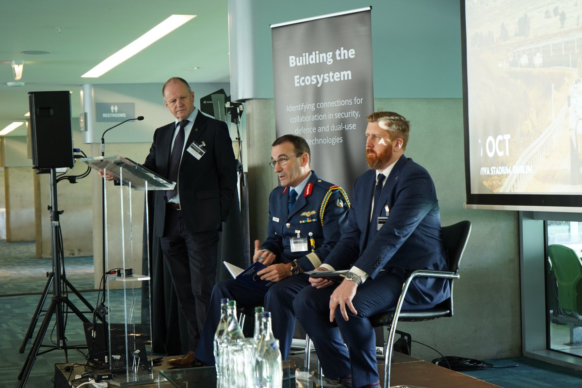 Department of Defence tweet media