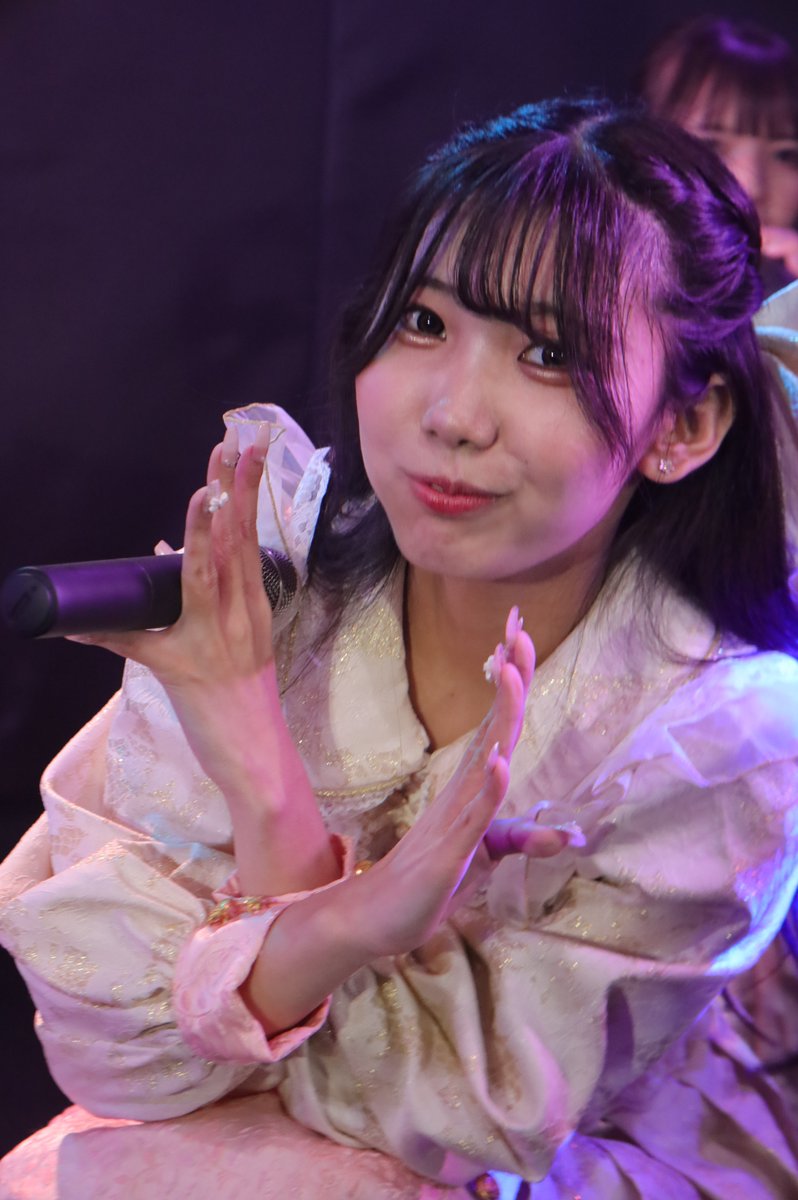 TRKY6318's tweet photo. 月宙りん/ Liin 卒業ライブ
@ Buddy up
1up ラストLiin②
1up全曲ライブとてもよかった🎵
全曲好きだけど特に君色、LOVE MUSIC FOR LIEEが好き!
1UPのりんちゃんもキラキラしていました✨✨
#1up
#Liin
#卒業
#アザレアピンク https://t.co/sYzSohuMdF