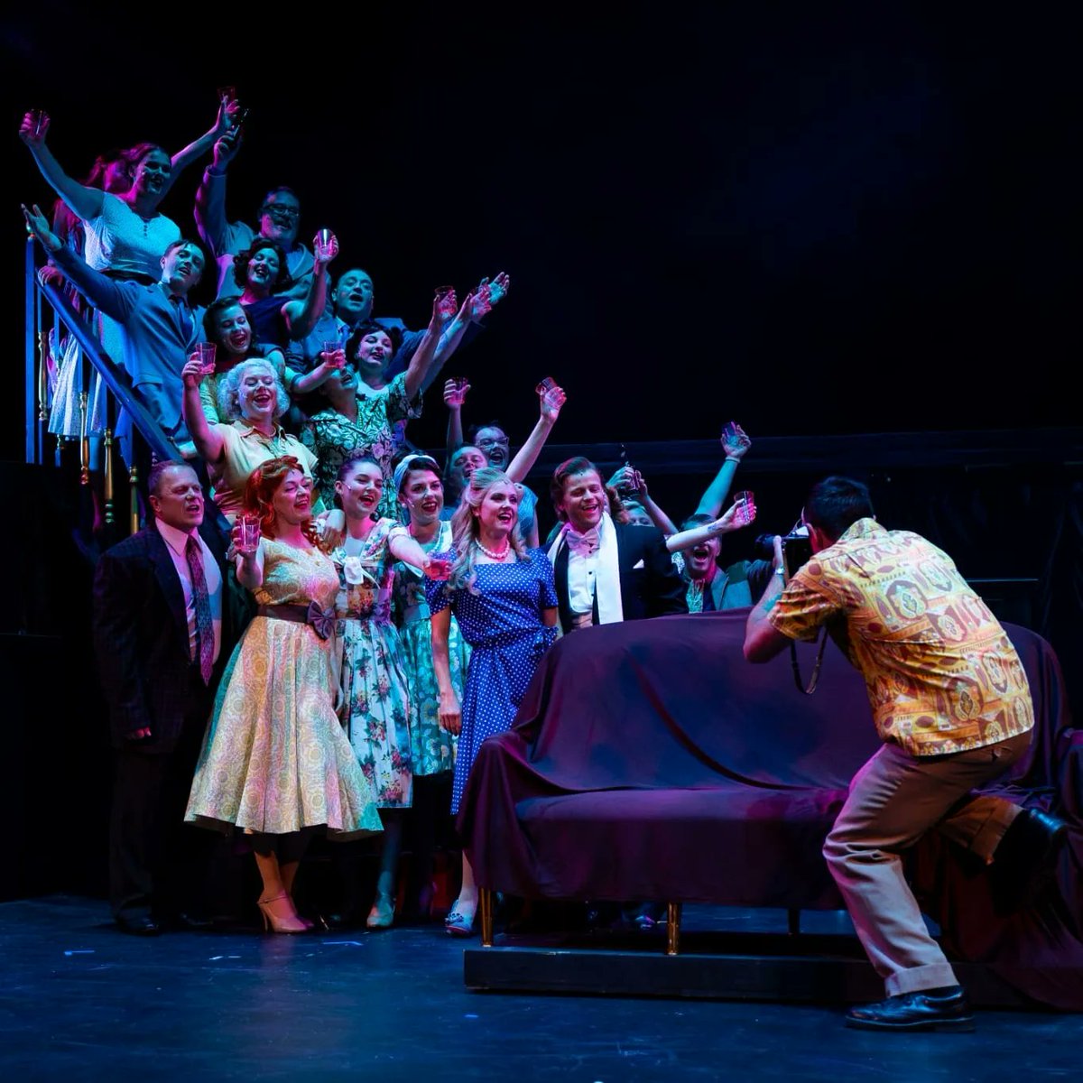 LongwoodLAOS's tweet photo. Still tickets available for Sunset Boulevard this week at the LBT Huddersfield. We have received so many amazing comments from our audiences so far, you really don't want to miss out!

https://t.co/hyOEFY398x

#sunsetboulevard #musicaltheatre @OfficialALW @ALWSLicensing https://t.co/6efAe1IIOj