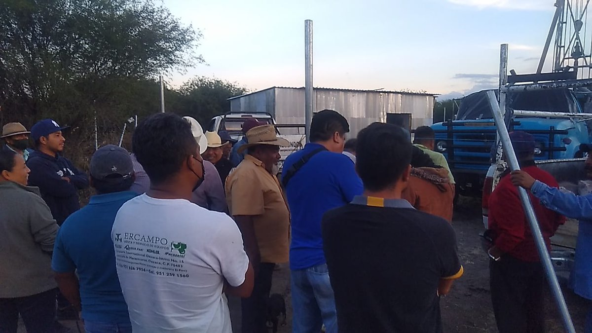 CuartaPlana's tweet photo. Niega Ayuntamiento de #Tlacolula que #Gugar haya comprado terreno en ese municipio; Aseguró que esa empresa no ha solicitado a ese Ayuntamiento ningún permiso para perforar un pozo profundo.
#Enterate #Oaxaca #Noticias @flaviososavilla @HoracioSosaOax
https://t.co/QTY3ZnpUdm https://t.co/m2w5HjS26Z