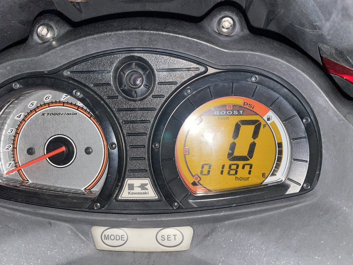 11_sh11111's tweet photo. ジェット売ります！
ステンレス軽トレーラー付き
車検、船検、あります！
毎年オイル、プラグ交換してます！
調子いいです！琵琶湖艇です！
フェラーリレッドに全塗装してます！

気になる方DMください！ https://t.co/z3ROI0eFyu