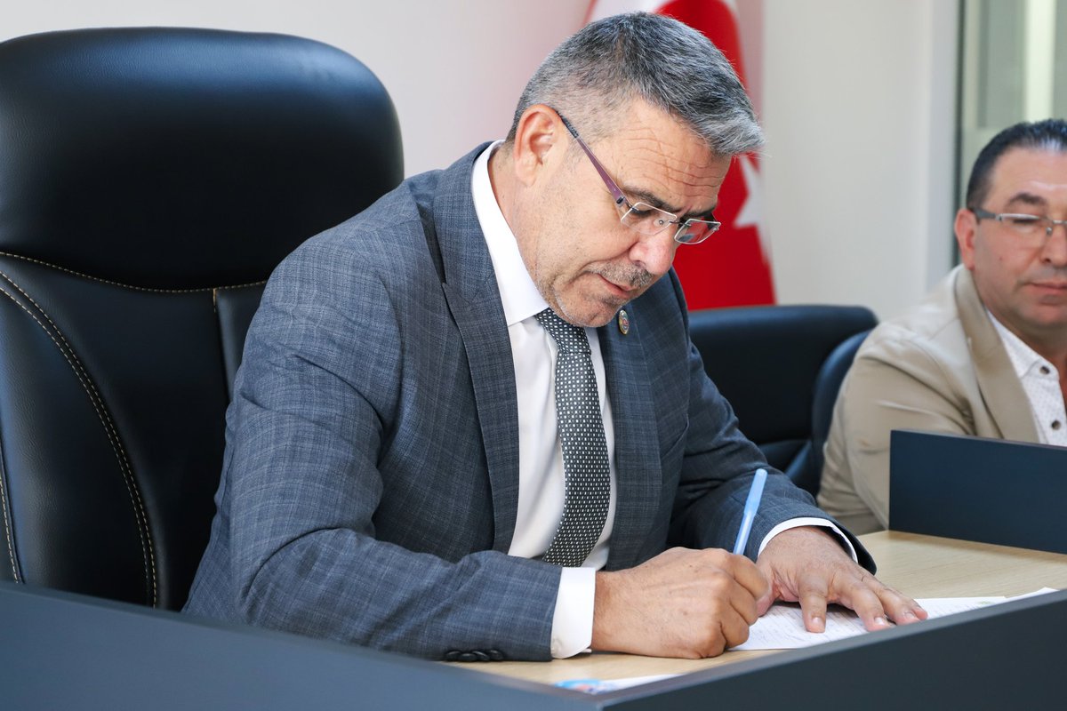 nuriguler09's tweet photo. Belediye Meclis Üyelerimiz ile birlikte Ekim Ayı Olağan Meclis Toplantımızın birinci oturumunu gerçekleştirdik. İlçemize ve hemşehrilerimize hayırlı olsun.
#nuriguler #koskbelediyebaskani https://t.co/QtAwfAQUDm