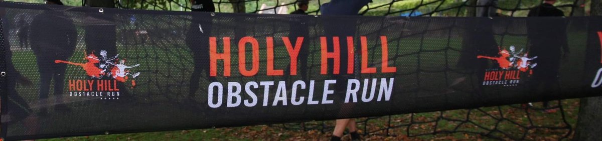 PiSittard's tweet photo. Onlangs hebben een aantal sportieve collega’s van @PiSittard meegedaan aan de Holy Hill Obstacle Run in Sittard. Met hun deelname hebben zij een bedrag van 300 Euro opgehaald voor het goede doel: de voedsel- en kledingbank ‘Engele van Zitterd-Geleen. Een top prestatie! https://t.co/kjwBHns7Ul