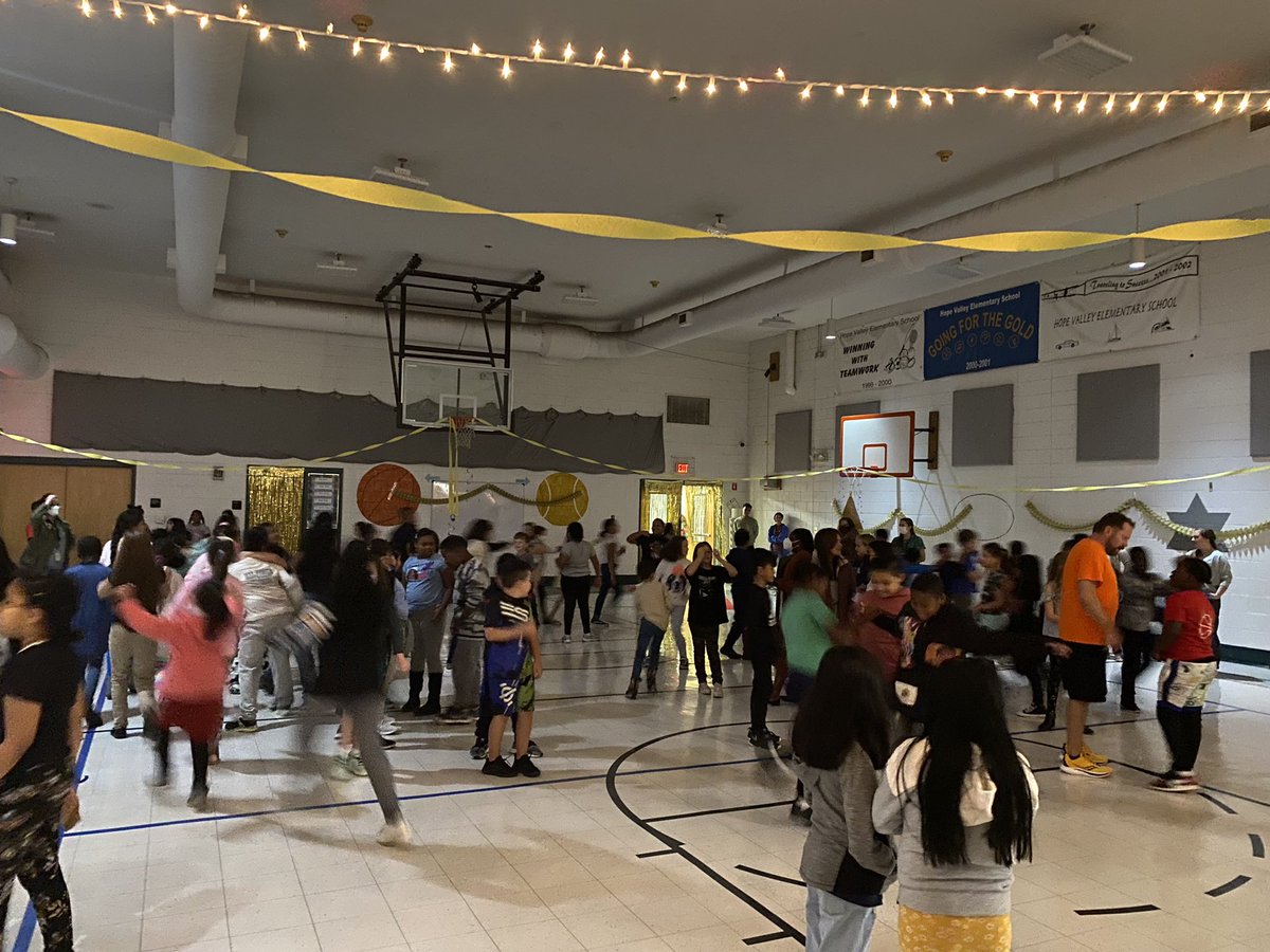 Hope Valley celebrates our students’ great behavior with a reward dance. Students earn Eagle Bucks for good behavior and cash them in to join in today’s reward celebration!