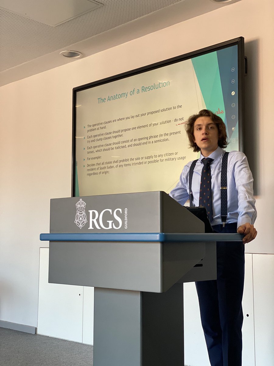 rgsgmun's tweet photo. The 2022-23 @RGSGuildford MUN Season begins here at the RGS with a session on writing resolutions from one of our Secretary Generals, Boldi. #MUNisFUN https://t.co/gRiRLwsM1L