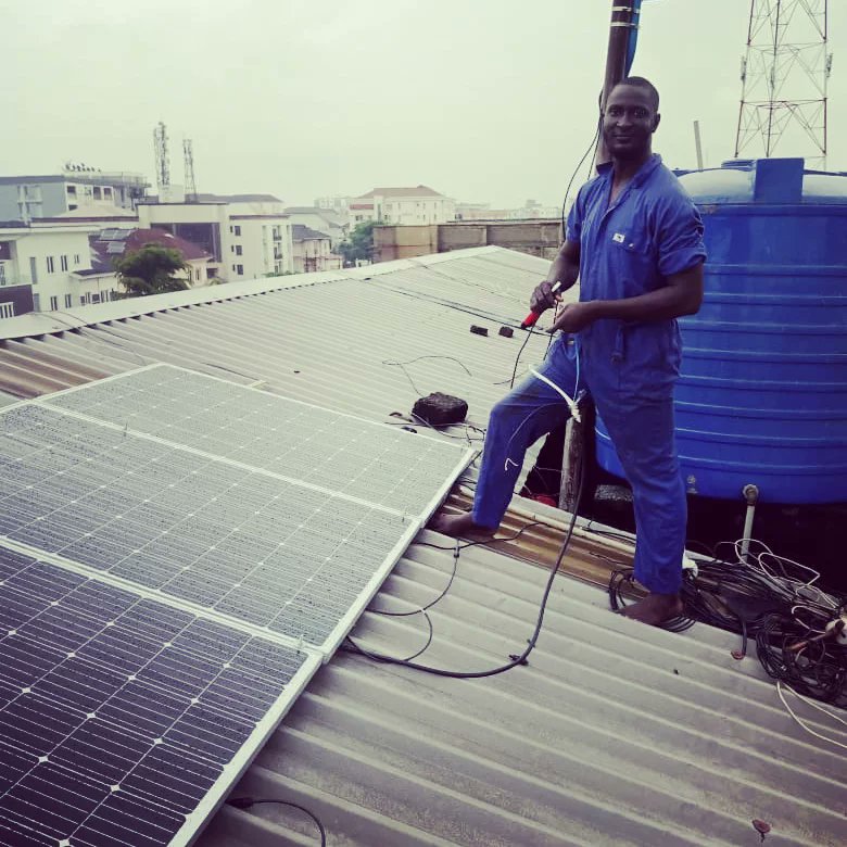 adecaz29's tweet photo. Contact us for your solar and inverter installation ....call Rabwatts  solar on 08135839214 https://t.co/sJQ6jLcXFr