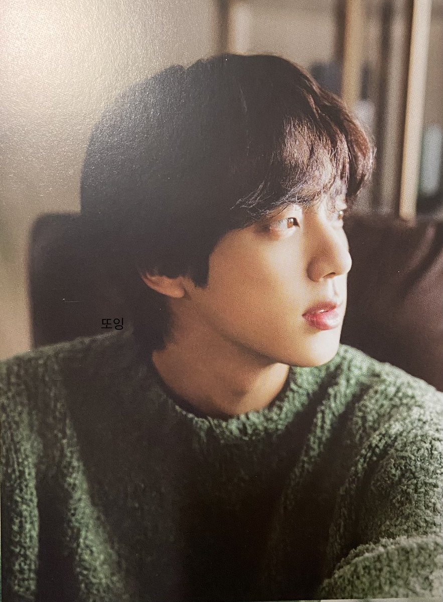 seokjinism1's tweet photo. #Seokjin: a face that can inspire a thousand stories https://t.co/9A3Abv0bCZ