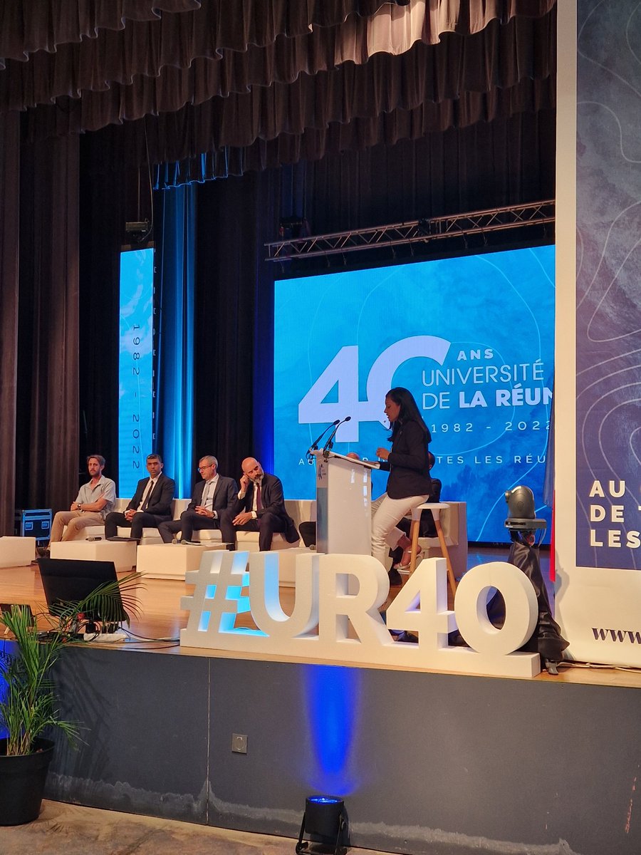 Univ_Reunion's tweet photo. #UR40
Top départ de notre dernière table ronde de ce colloque sur la stratégie d’influence française de l’Enseignement Supérieur et de la Recherche dans la zone océan Indien
À voir en live : https://t.co/WLUyit48FB https://t.co/c5Fi82CKlq