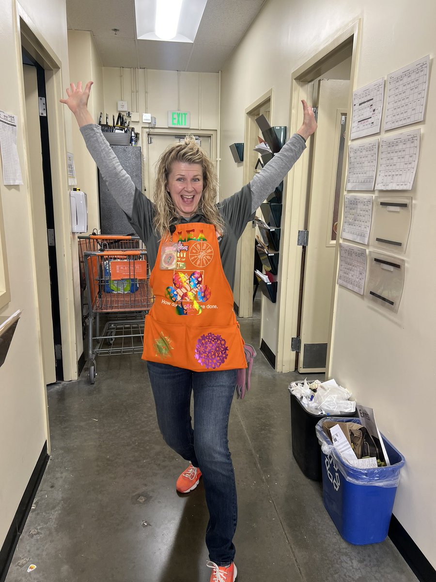 Lea Smock tweet media