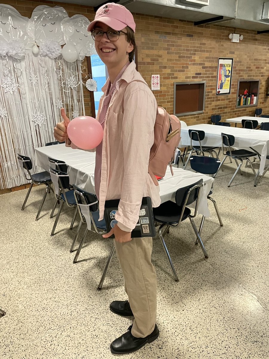 Valerie Gilson tweet media