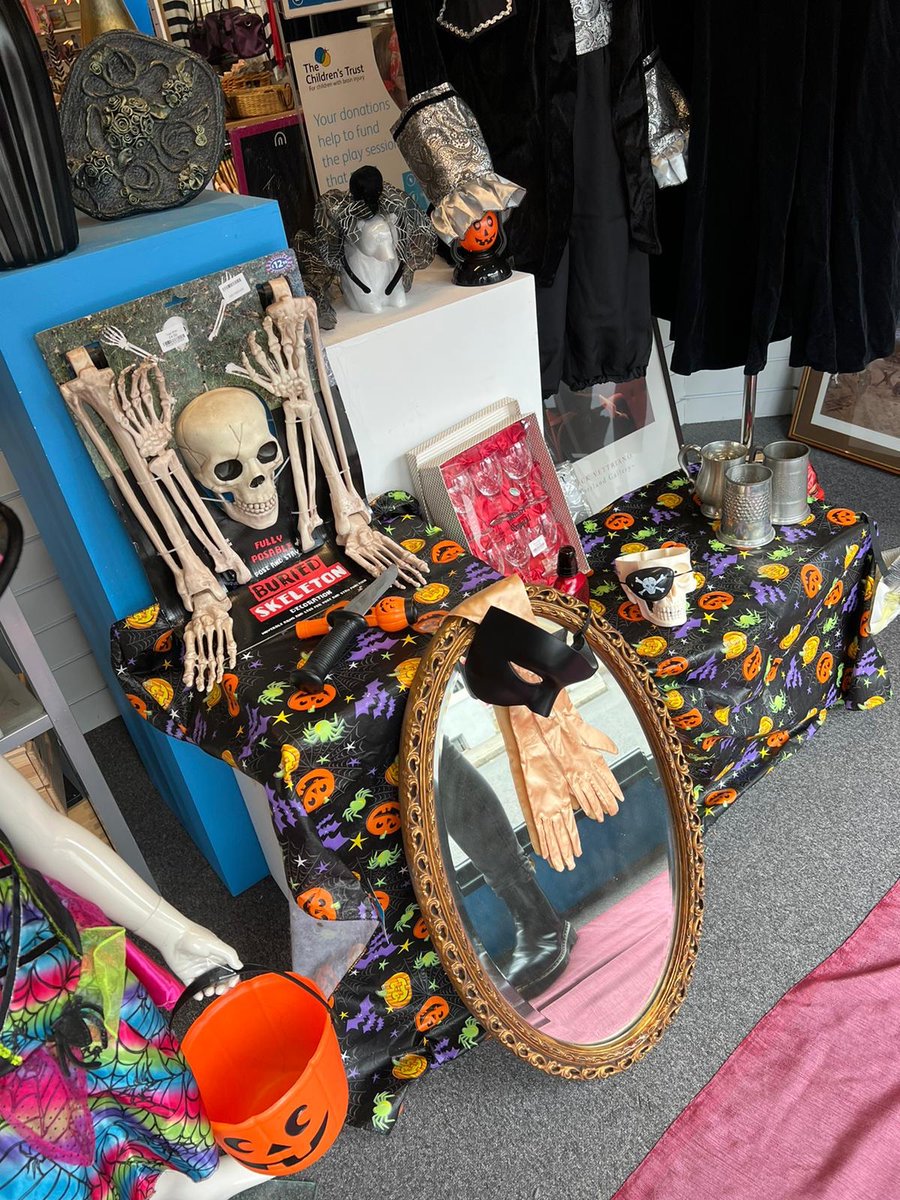 Imogen Lowden tweet media