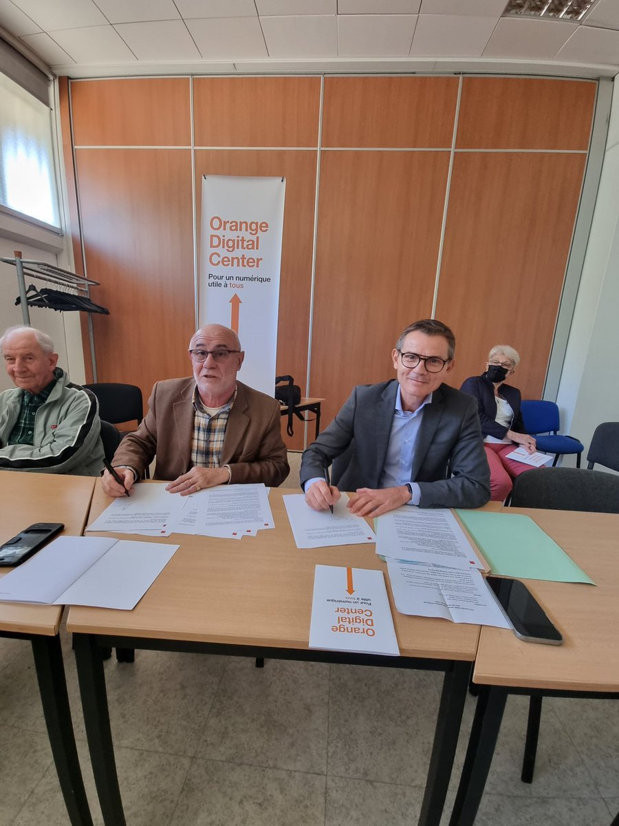 OrangeCentreLoire tweet media