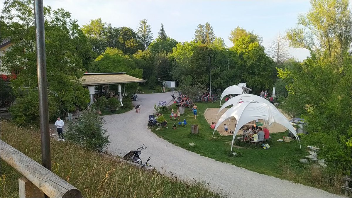 bitcoinmuc's tweet photo. Neulich zum ersten Mal den #MaisingerSeehof besucht, beliebtes Ausflugsziel mitten im #Fünfseenland, nach #Plebwalk durch schöne Schluchtlandschaft.

Die akzeptieren schon lang #Bitcoin, über @BtcpayServer. Auch die ₿uzzer waren schon hyperbitcoinisiert, mussten nicht wir machen https://t.co/t4SBowCjtM