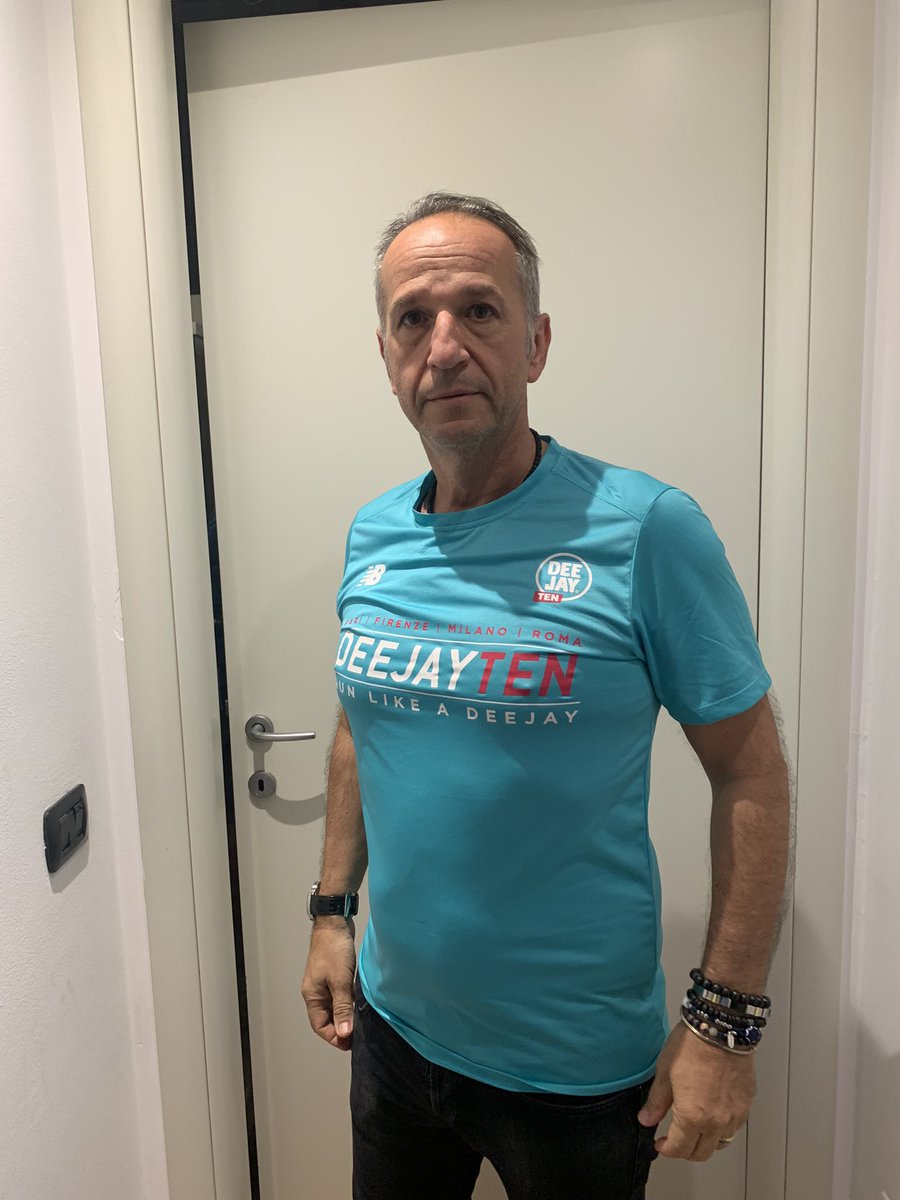 ildantedabere's tweet photo. @radiodeejay https://t.co/J5RYMNL5CK