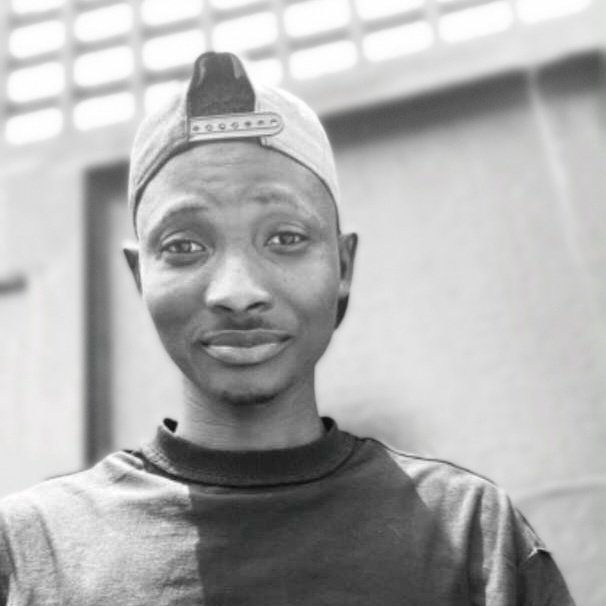 sadiqh643's tweet photo. #NewProfilePic https://t.co/l8NpZyxATB
