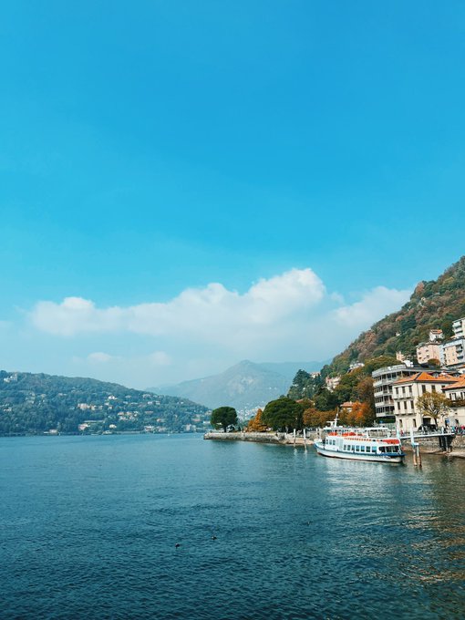Lake Como Lauren ⛵️ https://t.co/tlUiohUIW6