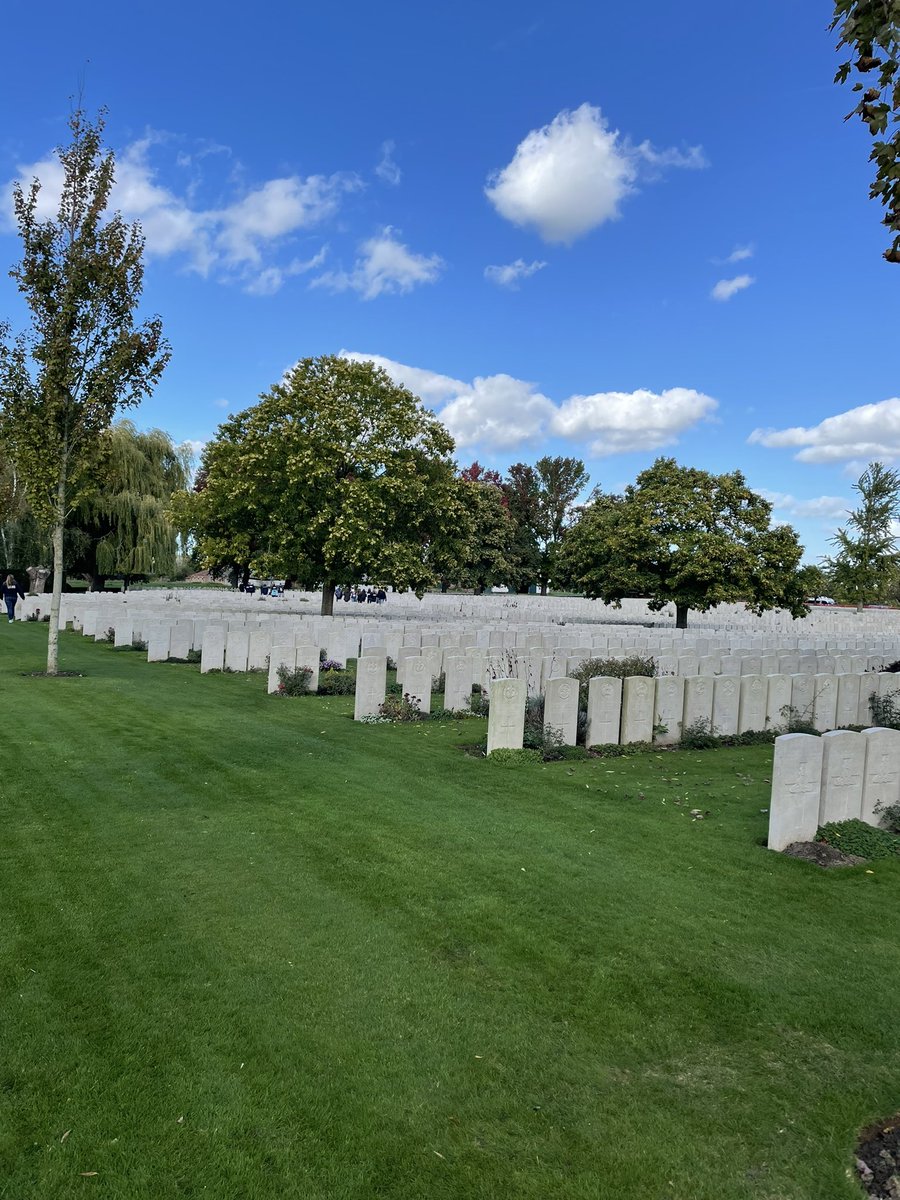 QEHS_English tweet media